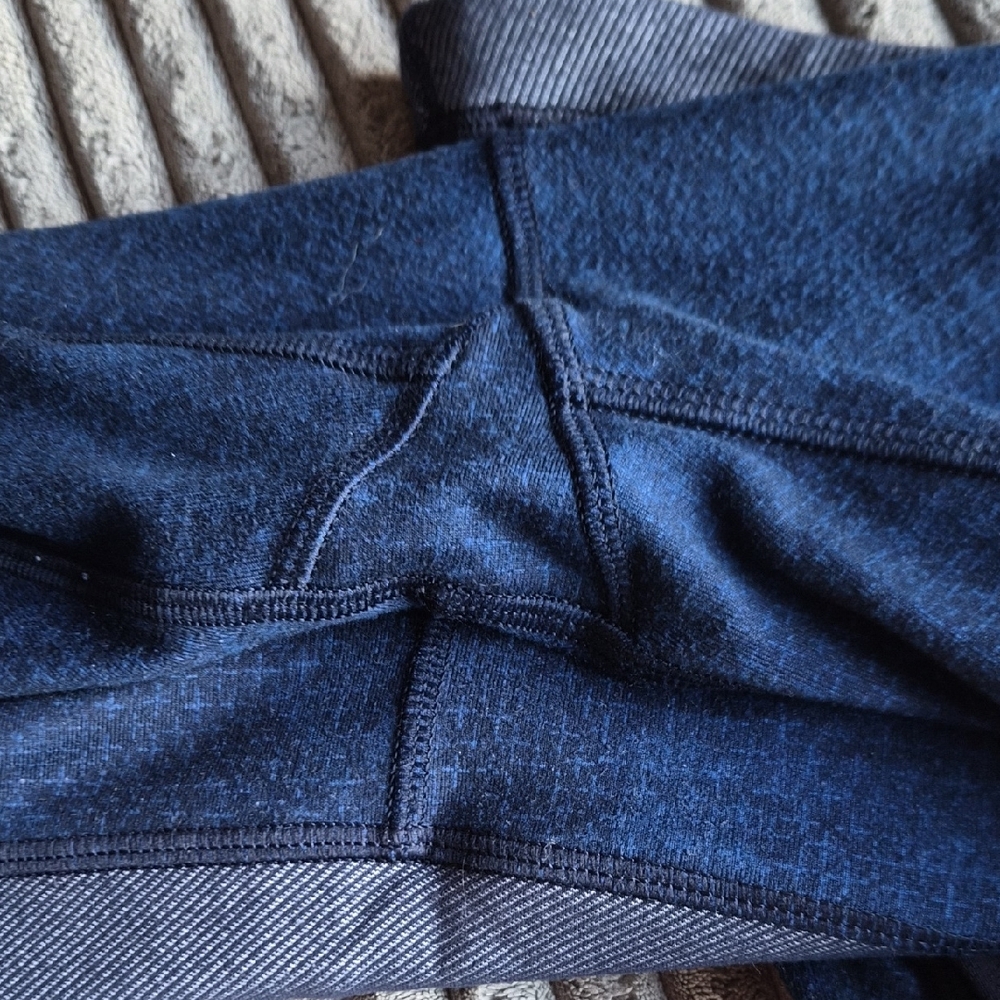 Lululemon Blue and ZYIA Black Ombre Sz 6 & 6-8 - Picture 6 of 10